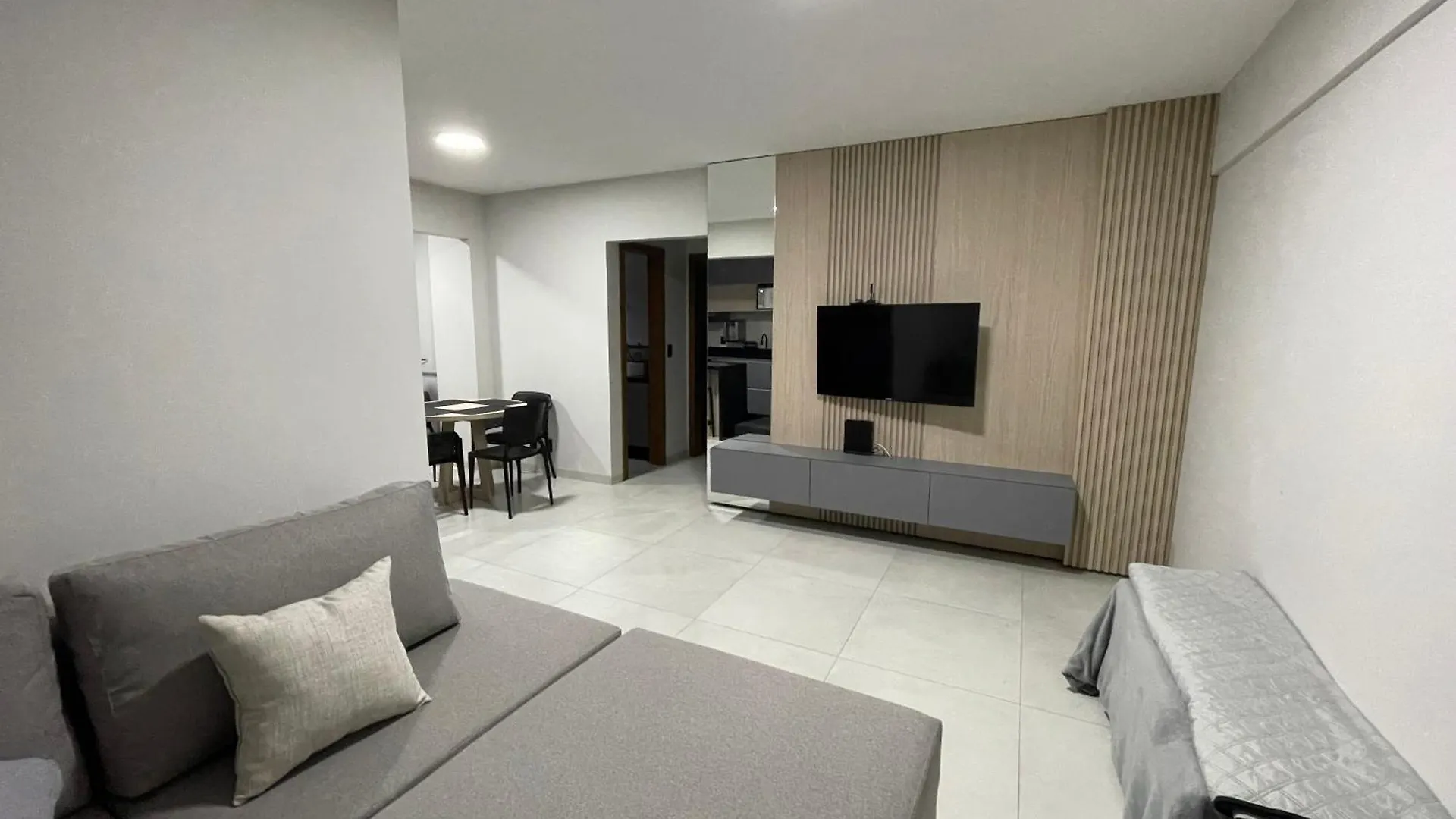 Great Location Apartment Balneário Camboriú